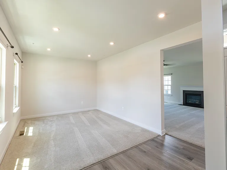 10083 Dressage Dr — Photo 4
