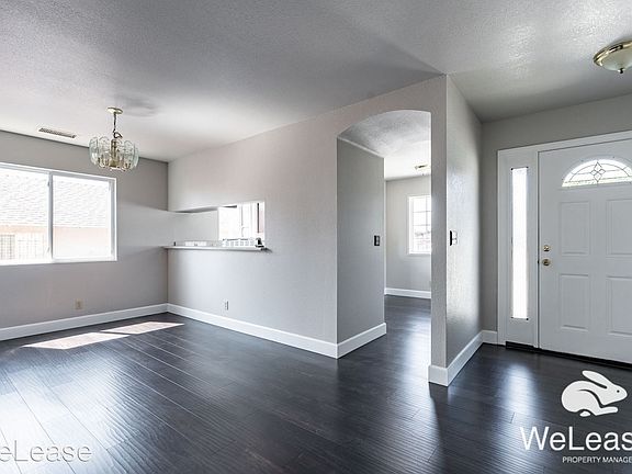 5th image of 1029 Bollenbacher St