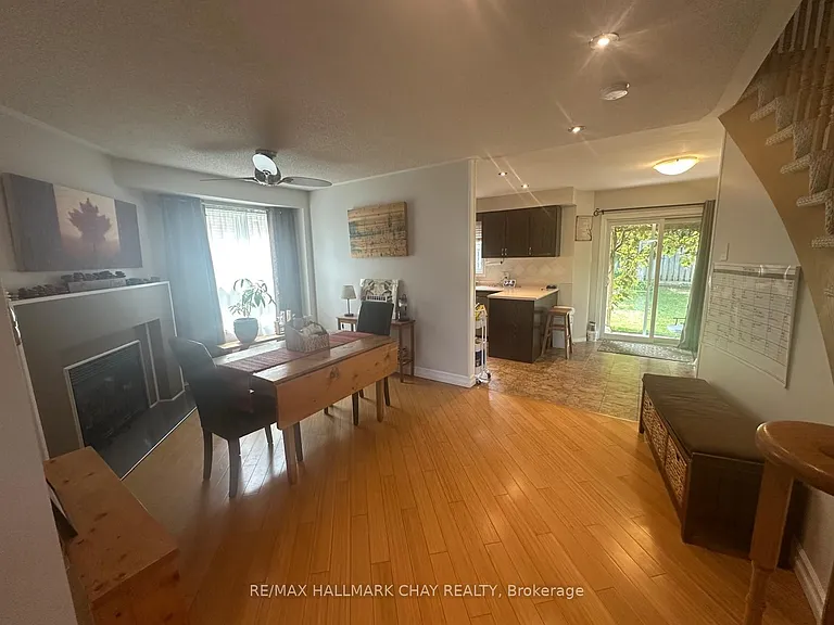 10 Longman Dr — Photo 6
