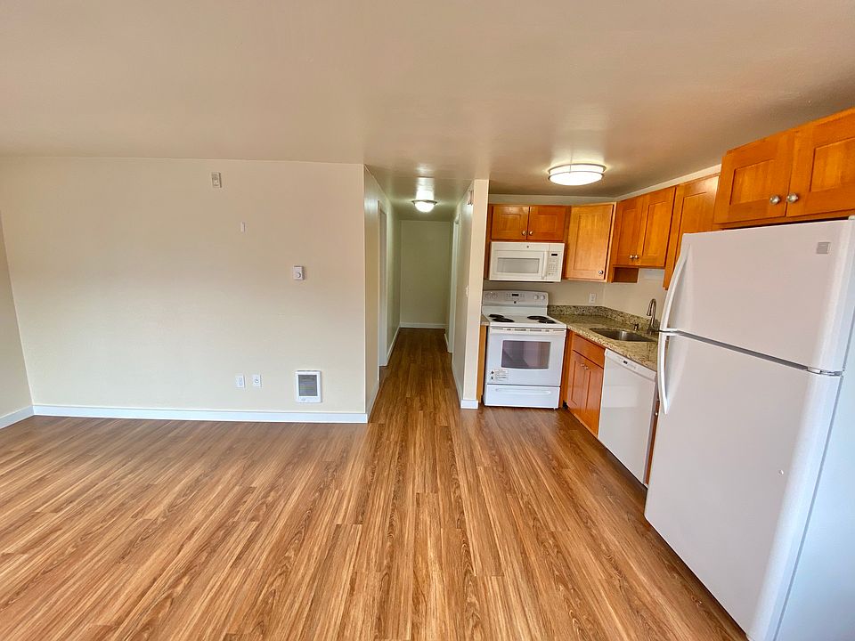 1st image of 1700 Summit Ave #65mxxq37x