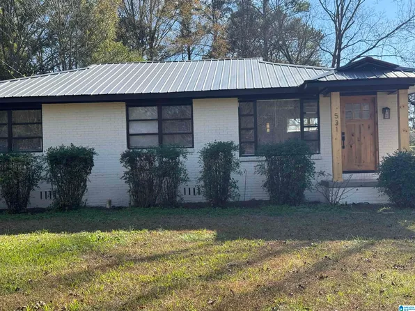 531 Broadway Ave, Talladega, AL 35160
