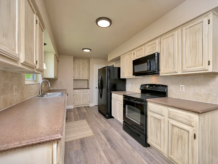 4729 Oarlock Dr — Photo 8