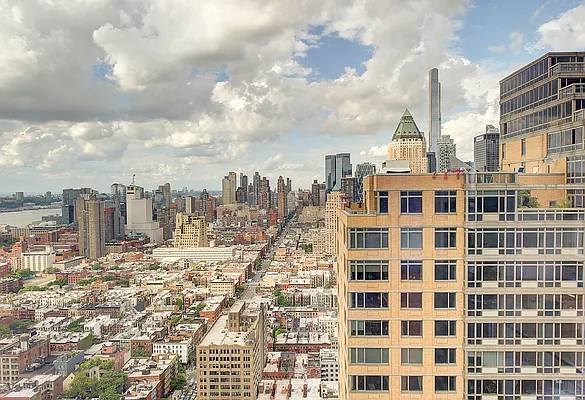 Sold by Keller Williams Realty Landmark II | media 25