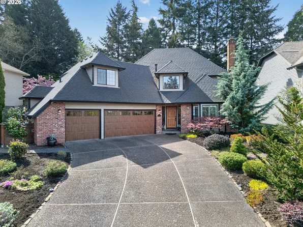 10217 SW Moratoc Dr, Tualatin, OR 97062