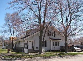 1157 E Apple Ave, Muskegon, MI 49442