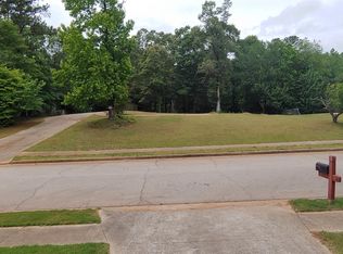 489 Walnut Creek Dr, Stockbridge, GA 30281