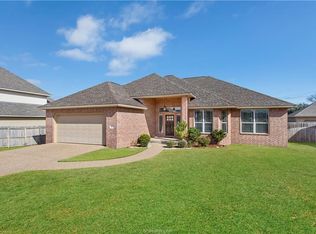 3302 Keefer Loop, College Station, TX 77845