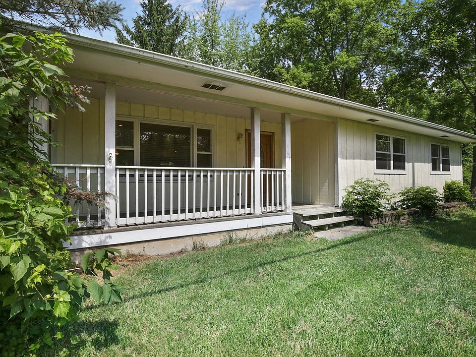 2472 sq.ft. ranch on 1 acre!  Nice front porch.