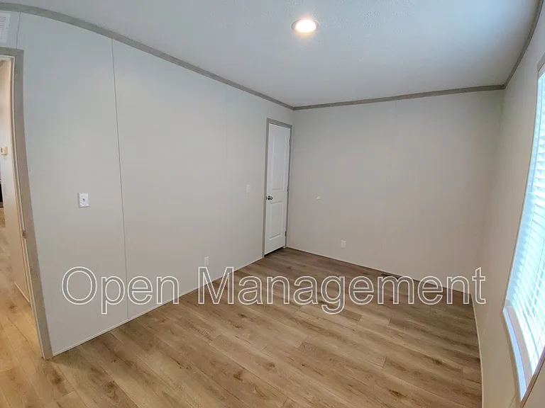 120 Terry Blvd #17S — Photo 16