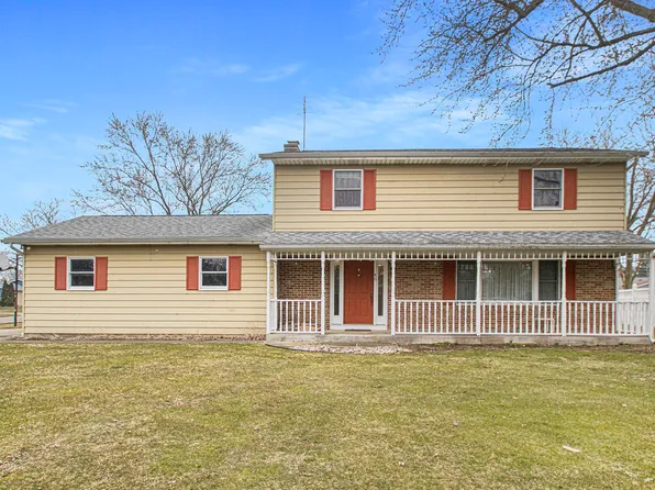 404 Mount Vernon Dr, Goshen, IN 46526