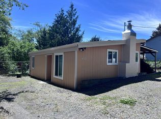 452 N Fawn Dr, Otis, OR