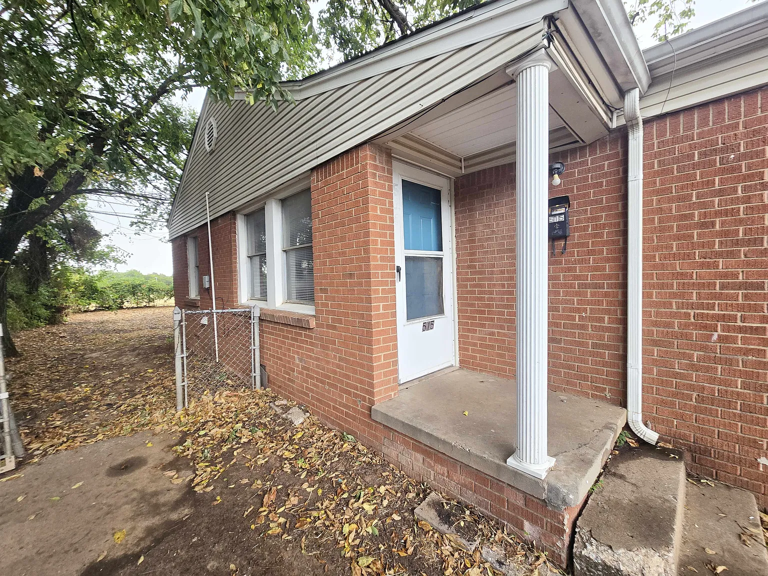 2 bed, 739 sqft, $950 — Photo 1