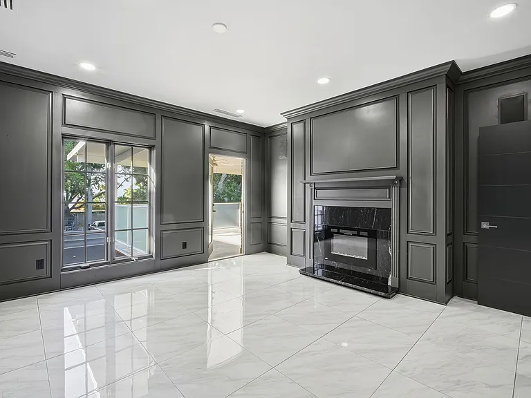 2418 W Palm Dr — Photo 23