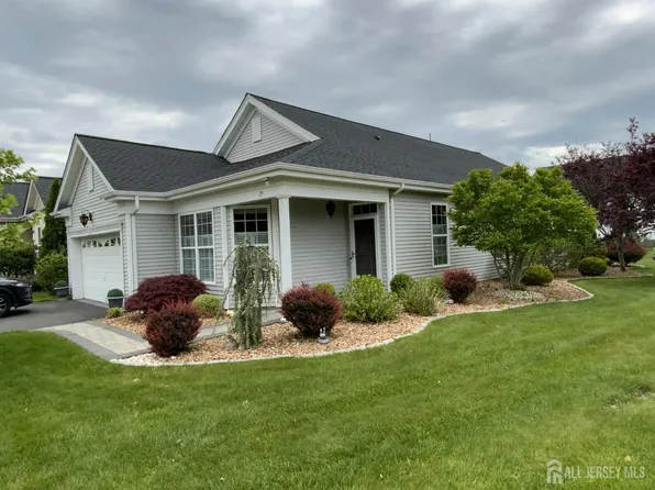 119 Prusakowski Blvd, Parlin, NJ 08859