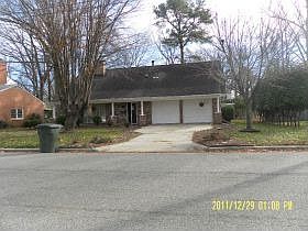 1st image of 704 Antrim Dr