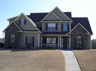 200 Heather Ridge Cir, Pelham, AL 35124