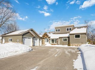 18 Villa Dr, Georgina, ON L0E 1N0