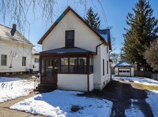 1507 Joy Ave, Jackson, MI 49203