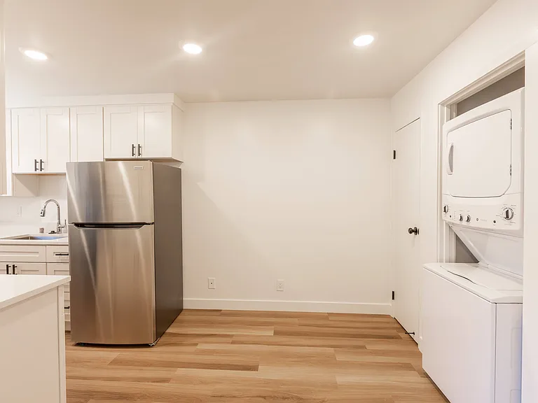 3771 Miramar Way — Photo 41