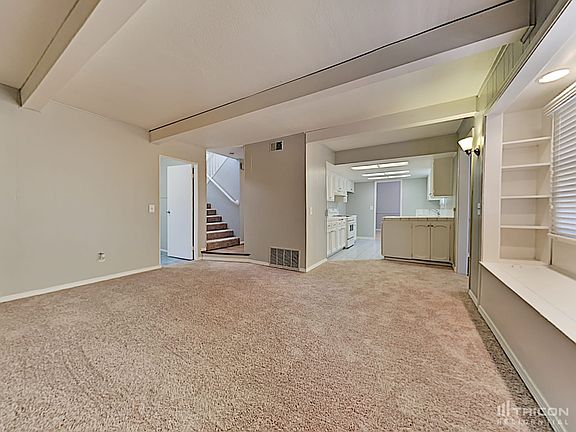 3rd image of 1786 Barton Dr