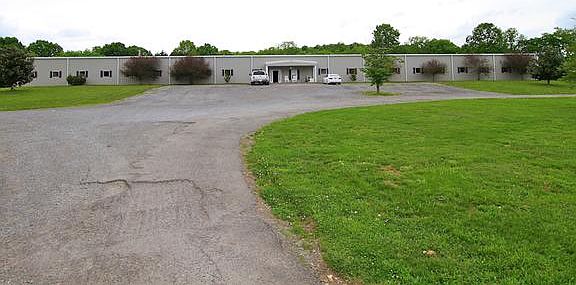 4th image of 2362 Highway 231 S