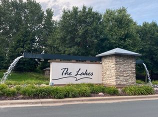 11775 Vermillion St NE UNIT F, Blaine, MN 55449