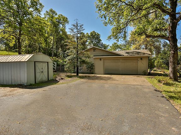 4th image of 4681 Fawn St