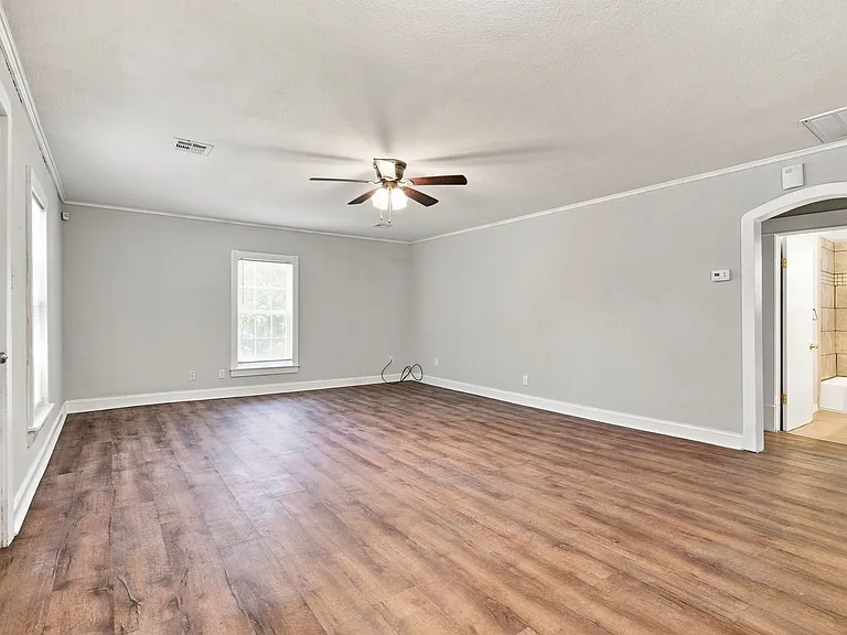707 N Gertrude Ave — Photo 6