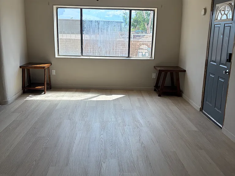 Maestas Rd — Photo 10