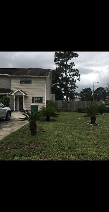 1st image of 241 Sharon Ct