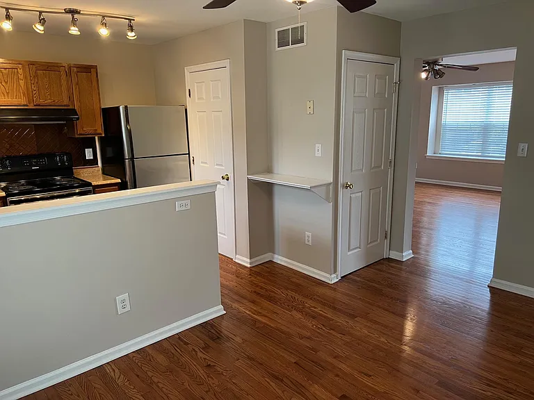 408 Naughty Ln — Photo 6