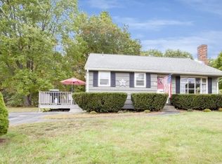 17 Belding Cir, Brockton, MA 02302