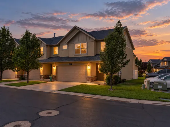 2427 S Andover St #317, West Haven, UT 84401