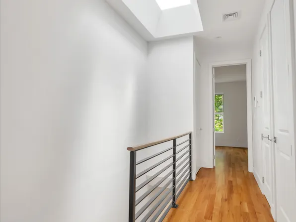 4 Alice Court image 8 of 12