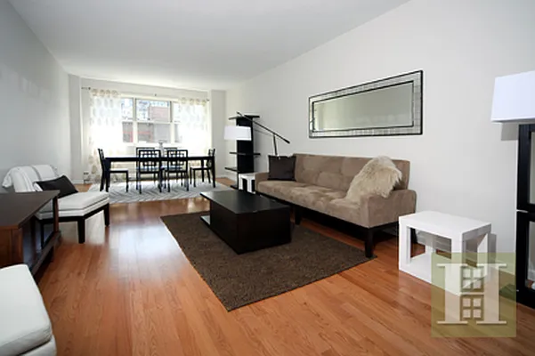 Rented by Halstead Real Estate | media 4