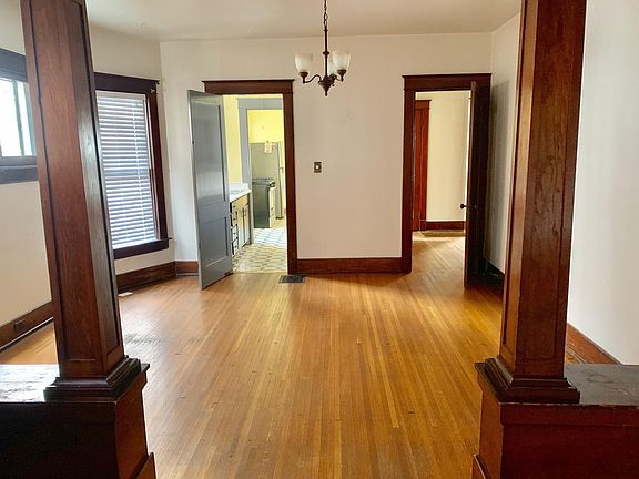 2nd image of 1708 Tyler Pkwy #1
