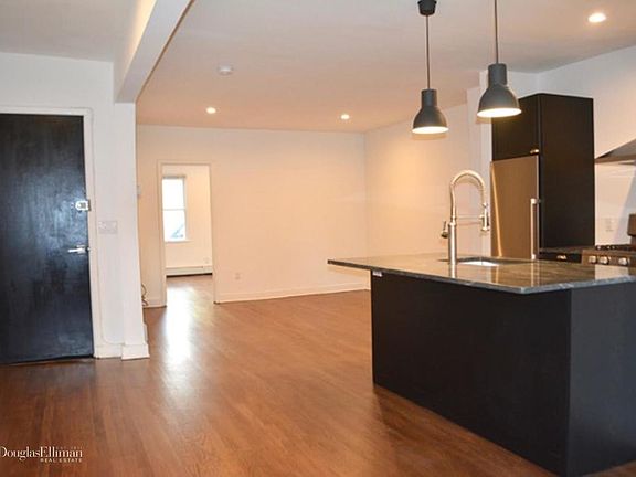 5th image of 1020 47th Ave #1