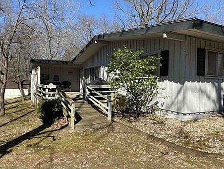 3rd image of 14 Billingsley Dr