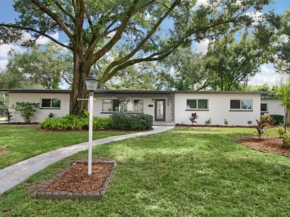 302 Springdale Pl, Temple Terrace, FL 33617