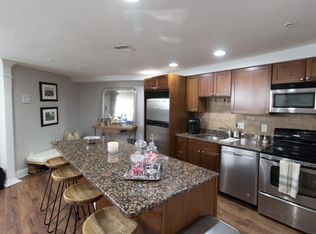 41 Commonwealth Ave #C, Chestnut Hill, MA 02467