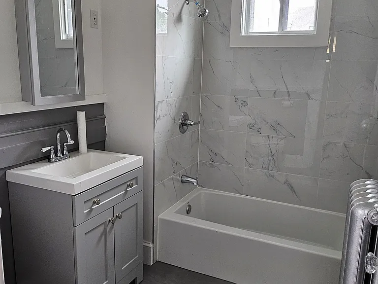 71 Campfield Ave #2 — Photo 9