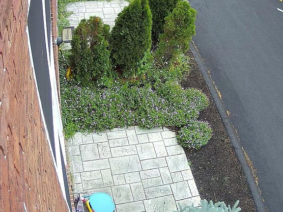 4th image of 72 Landing Ln #109