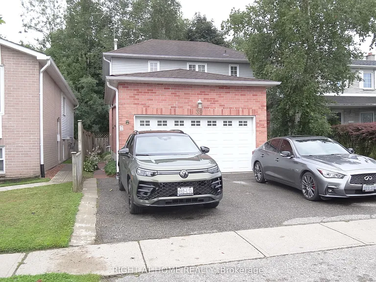 39 Devondale St #LOWER LEVEL — Photo 2