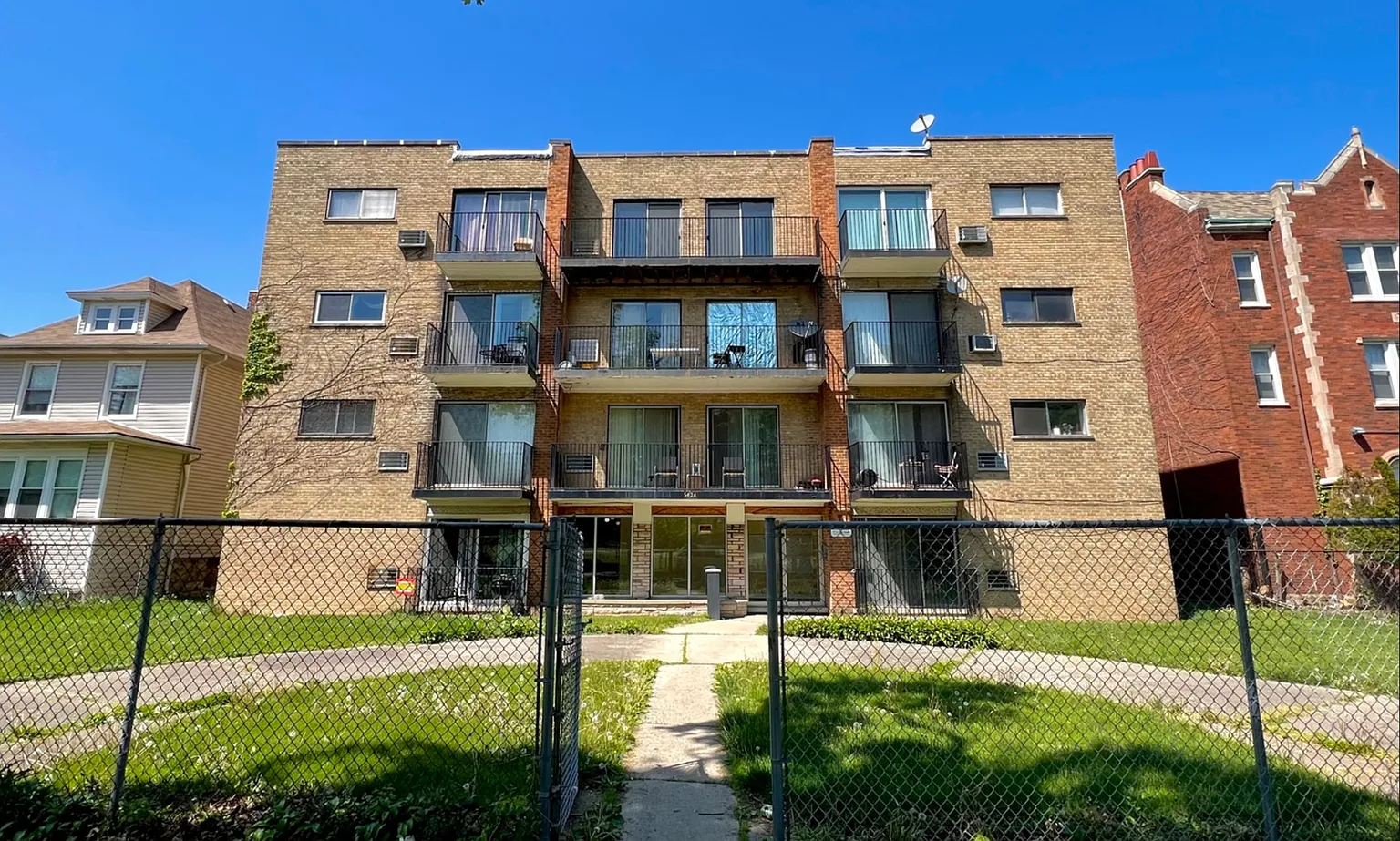 5424 W Ferdinand St APT 314 photo 1