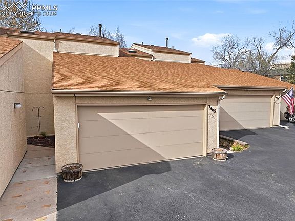 3rd image of 3469 Trenary Ln