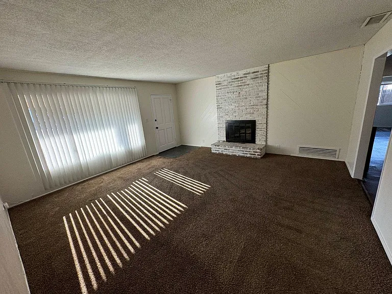 8809 Los Coches Rd — Photo 2
