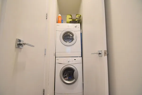 Rented by Ink Realty Services LLC | media 8