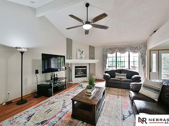 5th image of 8121 S 69th St