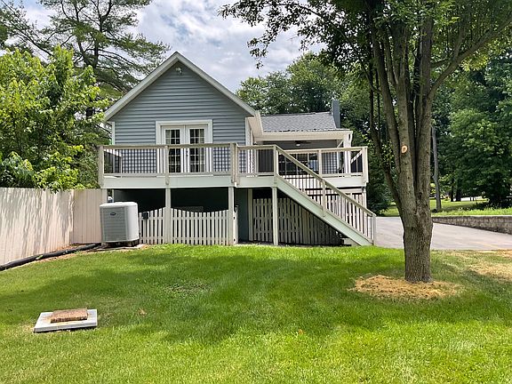 5th image of 217 Boat Dock Dr