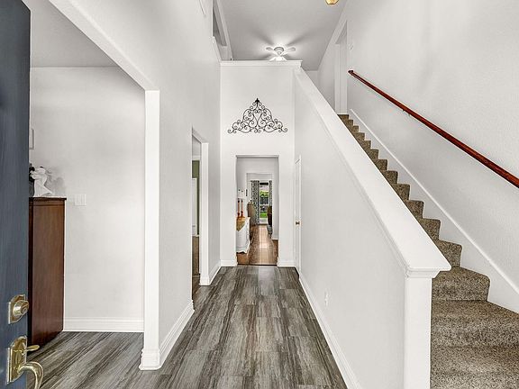 2nd image of 23918 Ayscough Ln